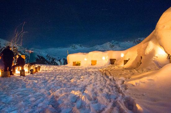 Weekend insolite dans un igloo (Blacksheep) à la Plagne
